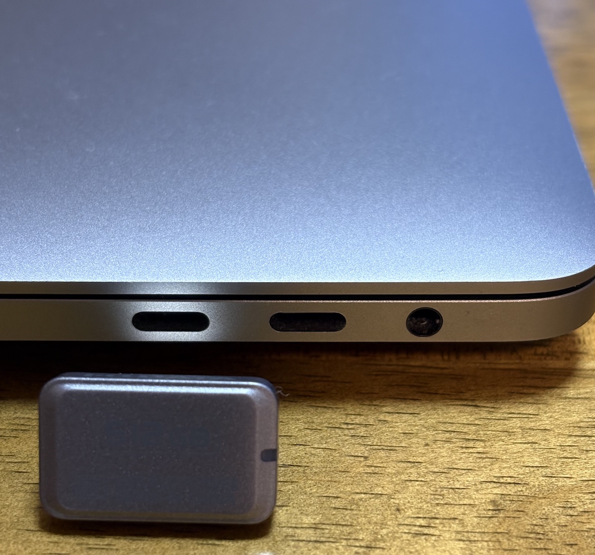 超小型SSD サイズ感
